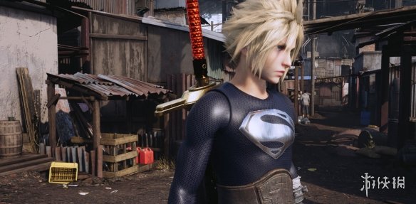 《最终幻想7：重制版》克劳德超人套装银色标志MOD电脑版下载