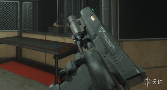 《严阵以待》G34手枪替换G19手枪MOD电脑版下载