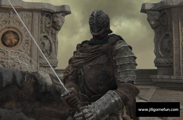 《艾尔登法环》黑暗之魂2亚伦骑士头盔替换浪人头盔MOD电脑版下载