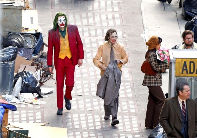 《小丑2》曝光全新片场照 二次世界 第3张