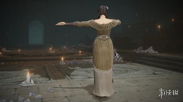 《艾尔登法环》玛莲妮亚裙装无假肢MOD电脑版下载
