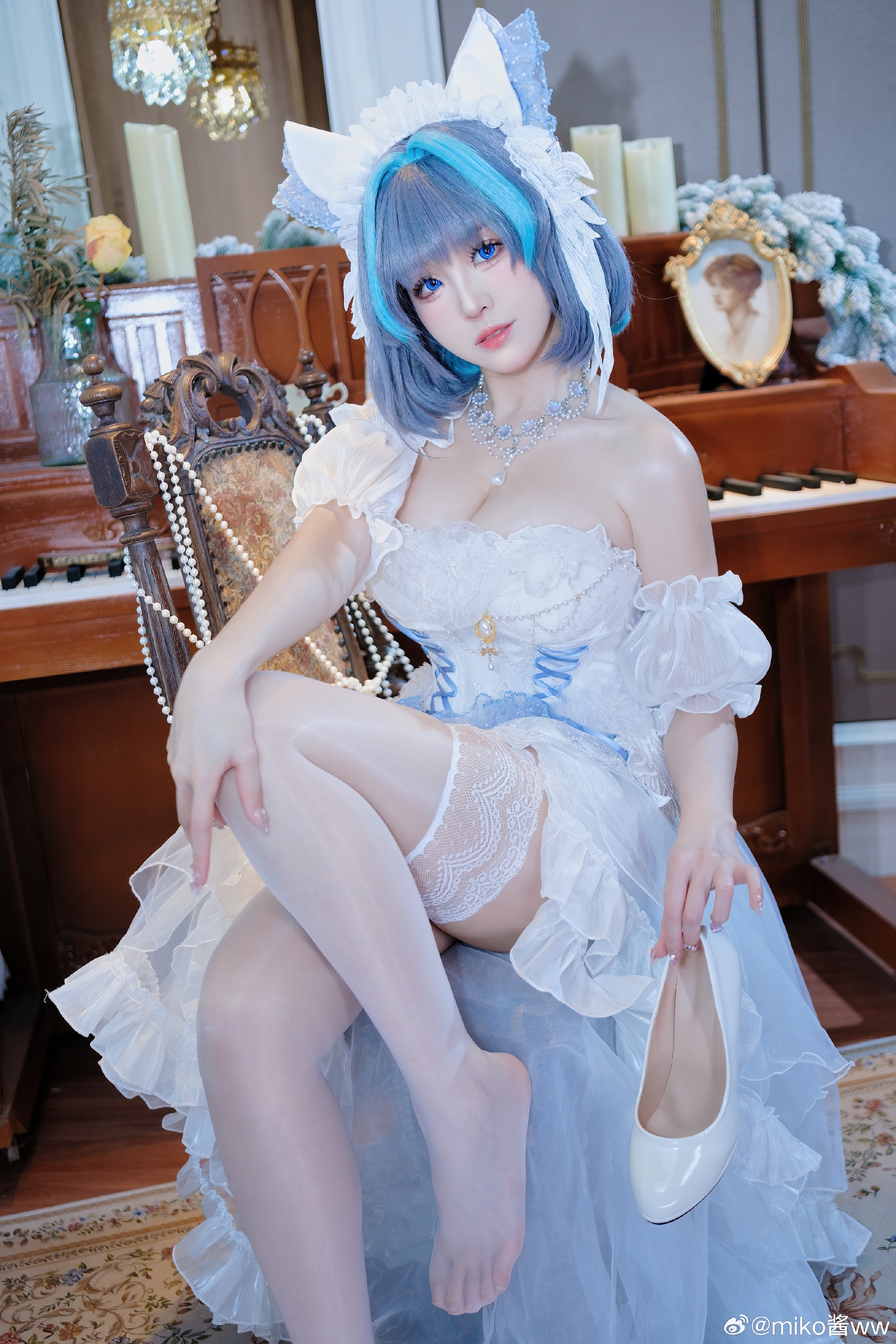 c0caabfa8a3b2907f1f4f01a5a4d21fc.jpg