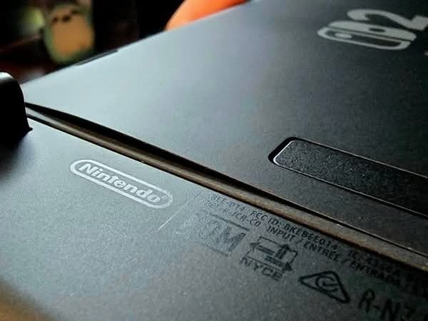 任天堂回应多起Switch 2电池「鼓包」问题：切勿按压