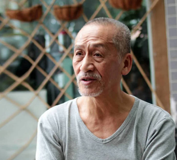 《黑神话：悟空》官方与主创冯骥发文悼念陈彼得